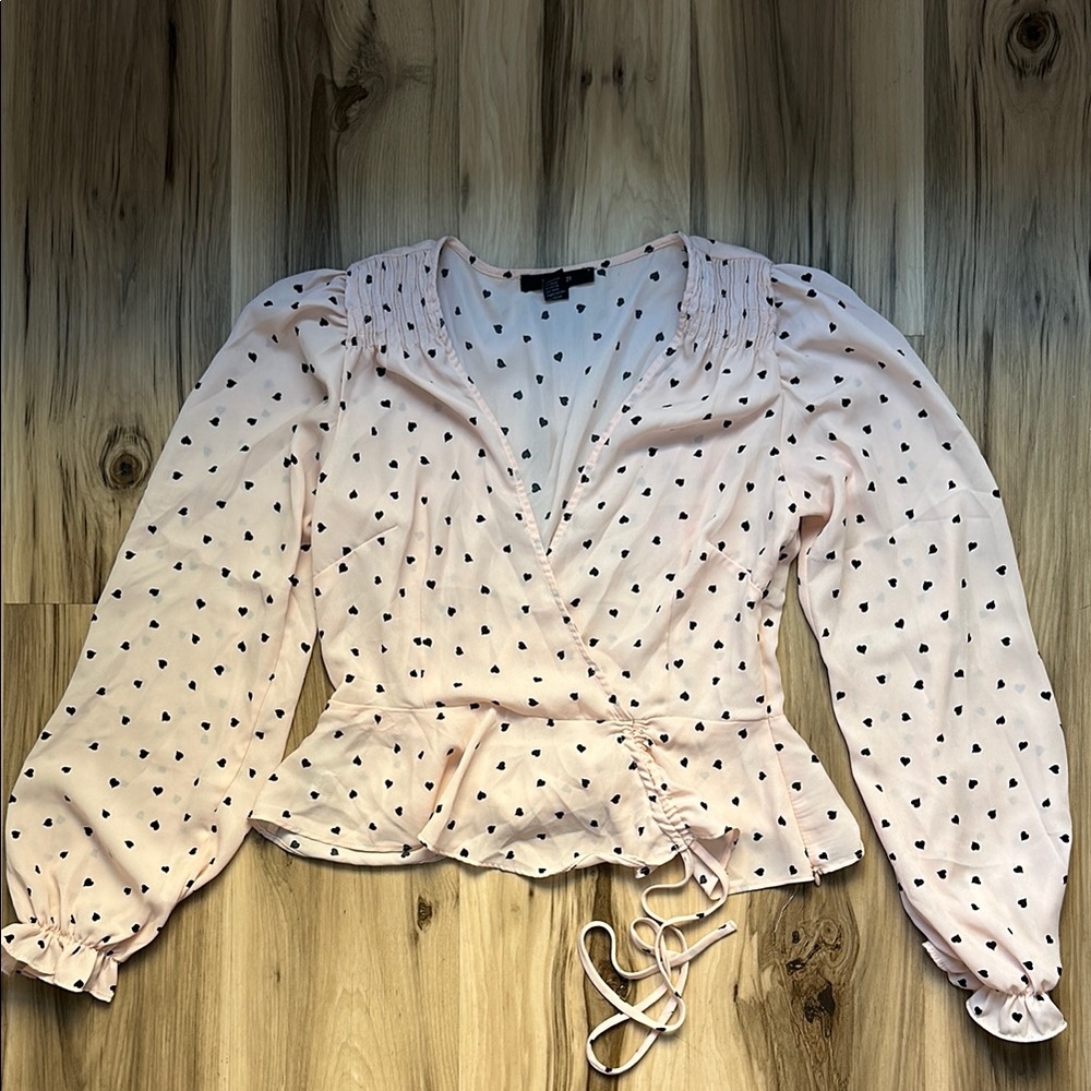 Forever 21 Pink and black heart Top
